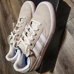 Adidas Men's Beige Sneakers